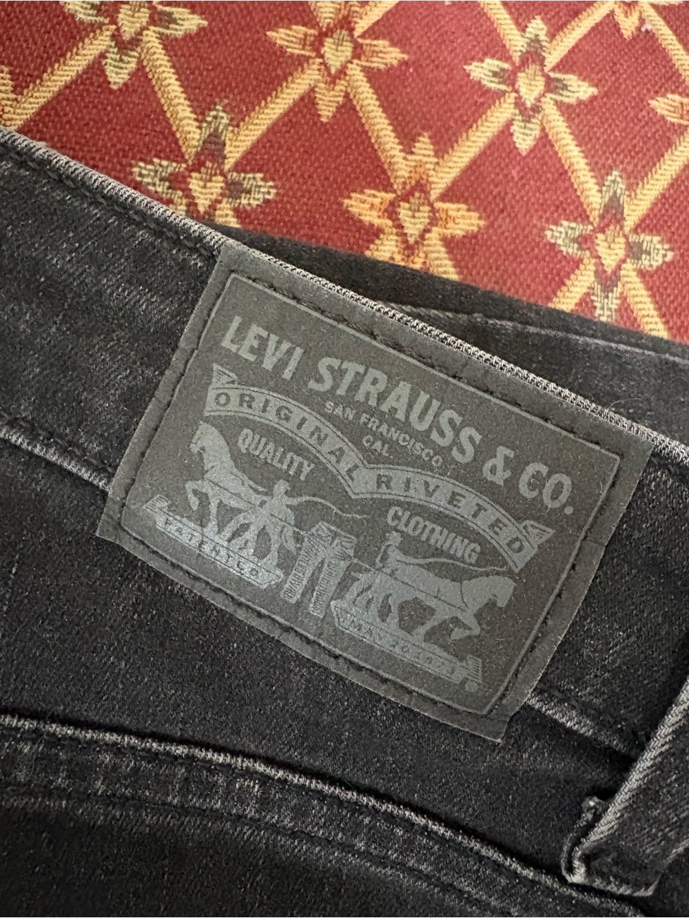 LEVIS JEANS - Picture 4 of 4